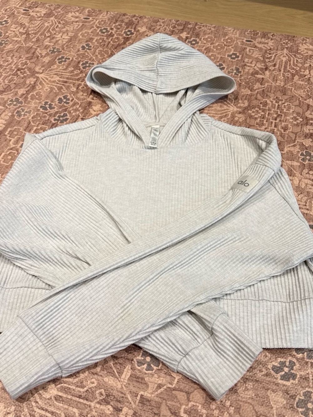 ALO Yoga Women’s Light Beige Muse Hoodie Sweater